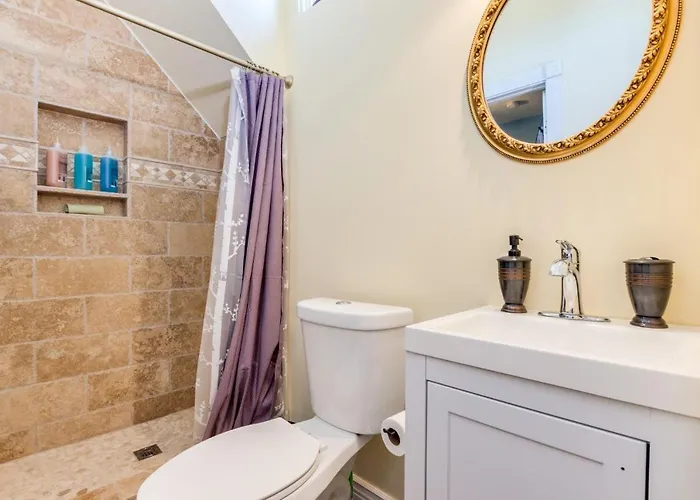 Norton Inn Bed & Breakfast And Wedding Venue Bed and breakfast Phoenix
