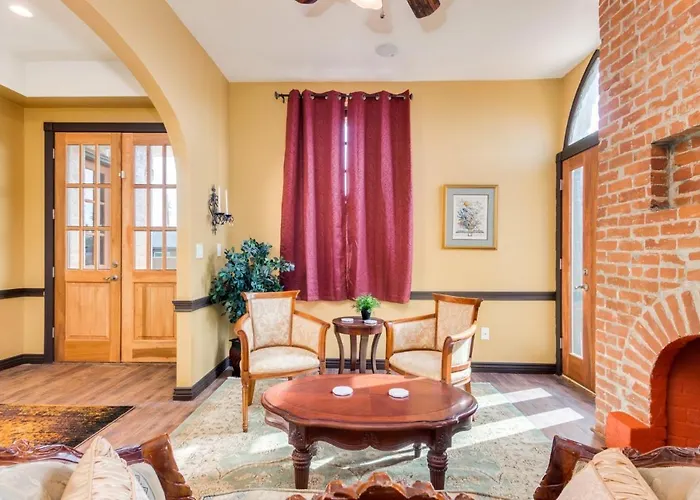 Norton Inn Bed & Breakfast And Wedding Venue * Phoenix